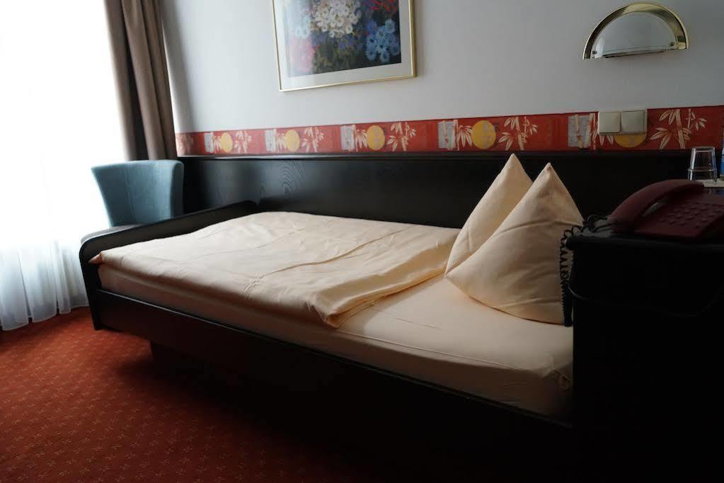 Hotel Pieper Trèves Extérieur photo